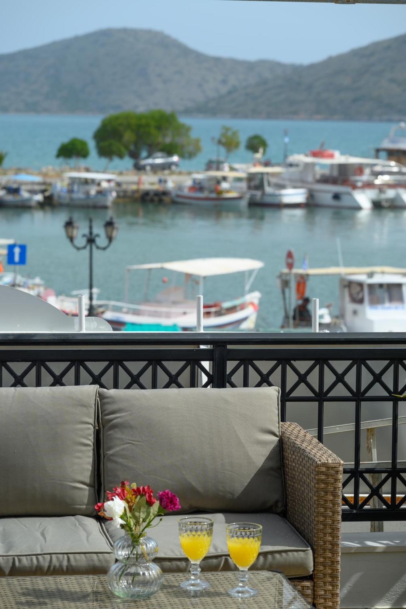 Elounda Luso Apartment ภายนอก รูปภาพ